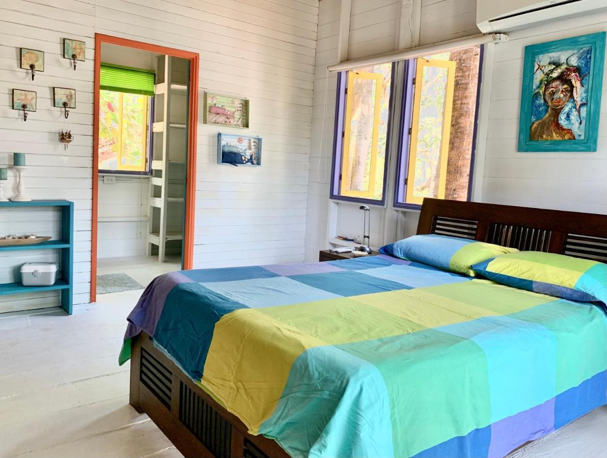 Casita Caribe En Reserva Natural, Playa Privada, Kayaks, Wifi, Aire Acondicionado San Onofre Luaran gambar